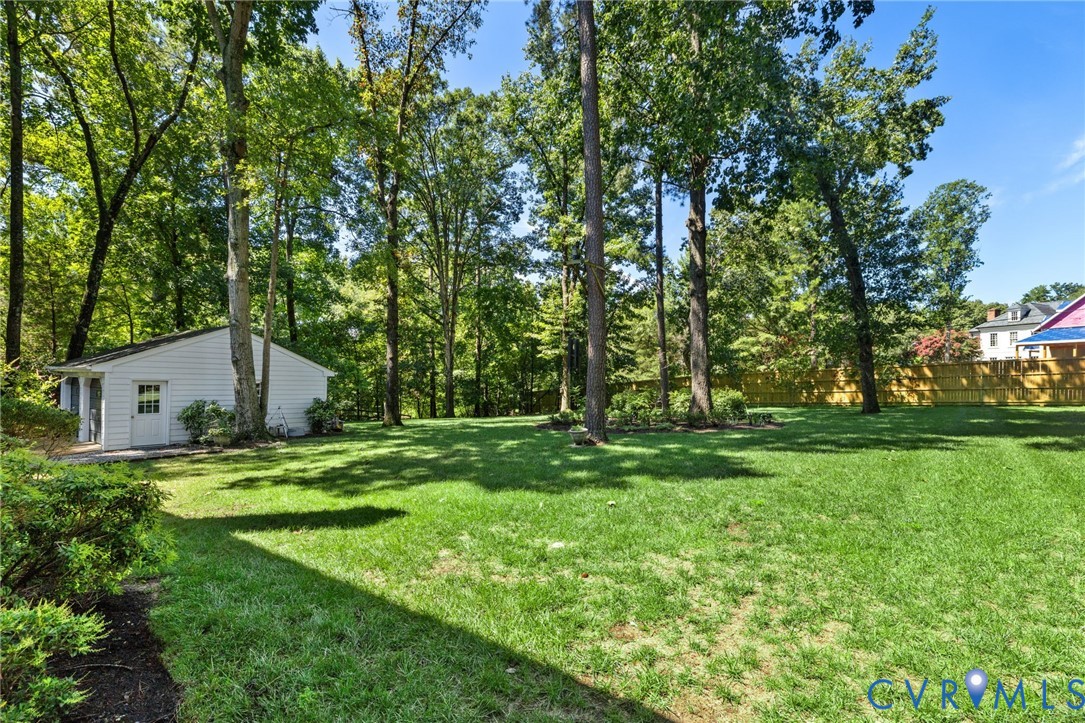 214 W Brook Run Dr Property Photo 5