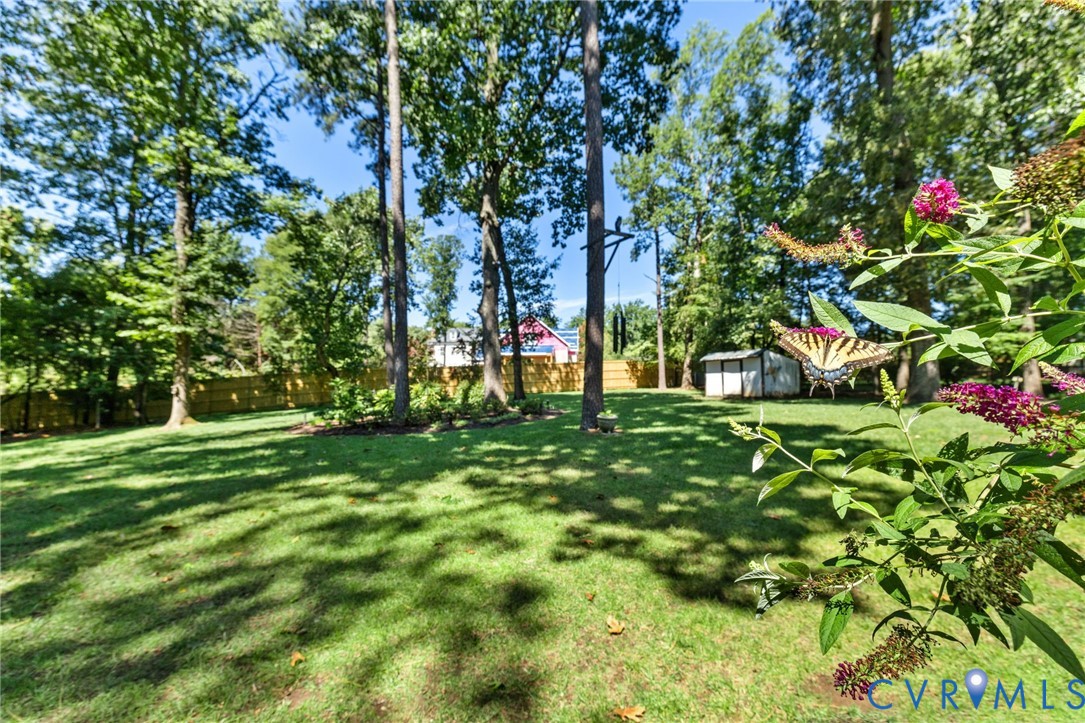 214 W Brook Run Dr Property Photo 6