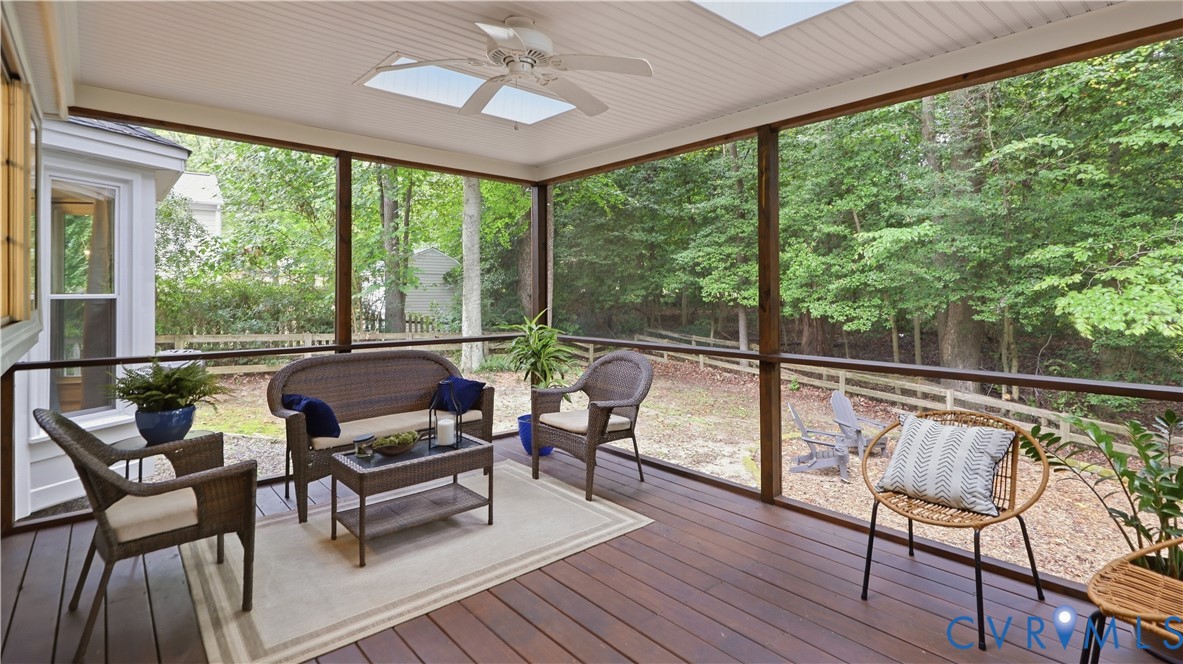 10284 Still Spring Ct Property Photo 33