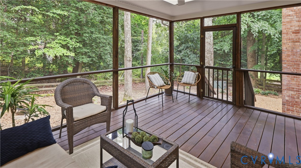 10284 Still Spring Ct Property Photo 34