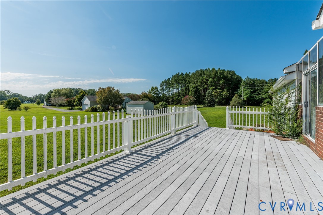126 Meadow Dr Property Photo 11