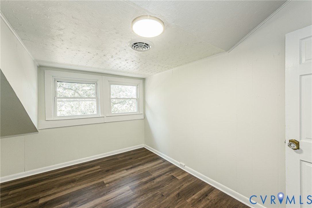 1500 Columbia St Property Photo 27