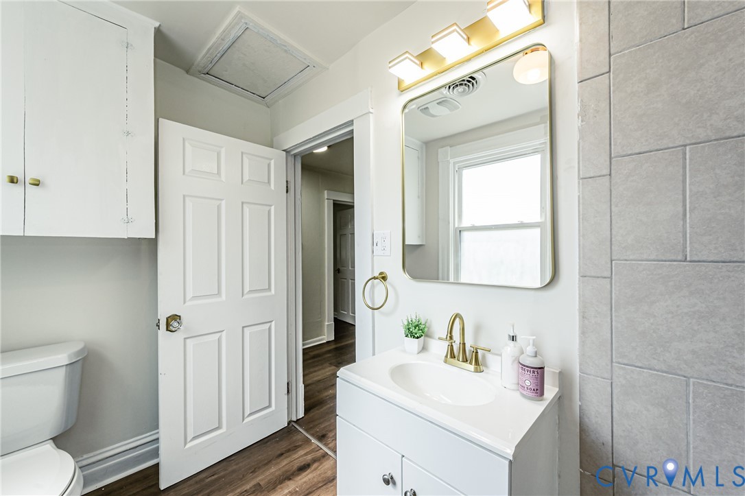 1500 Columbia St Property Photo 30
