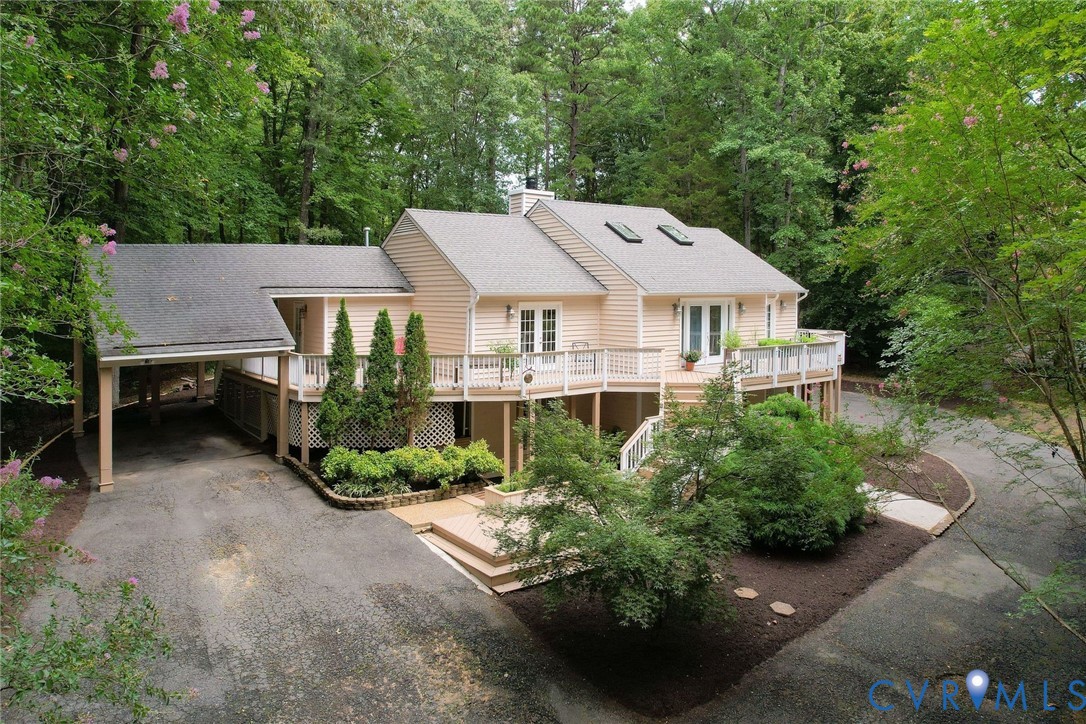 602 Red Maple Dr Property Photo 1