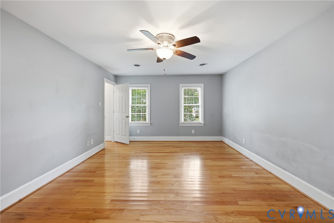 505 Martineau Dr Property Photo 16