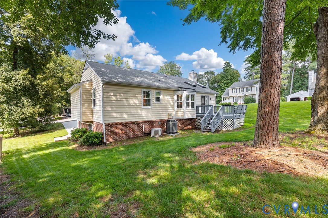 9301 Timber Hollow Ct Property Photo 26