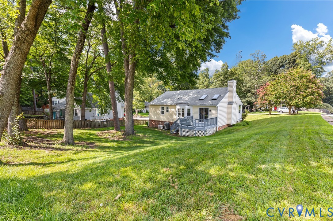 9301 Timber Hollow Ct Property Photo 28