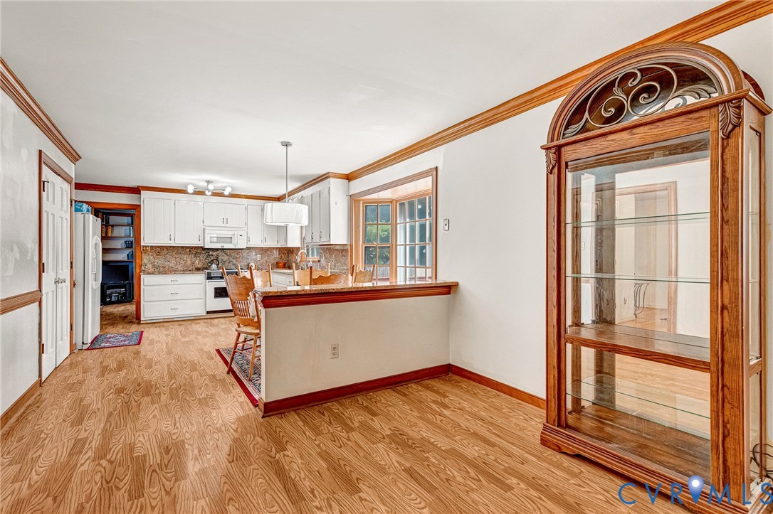 10309 Attems Way Property Photo 24