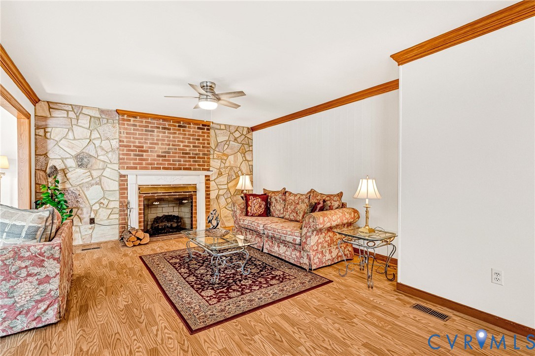 10309 Attems Way Property Photo 30