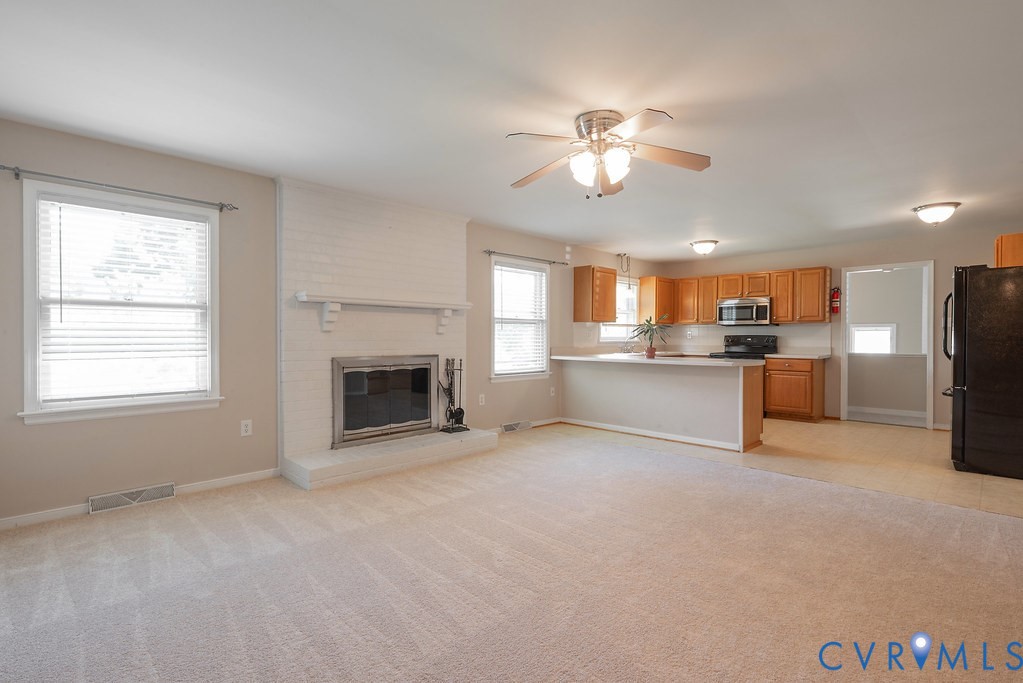 1011 Adkins Rd Property Photo 27