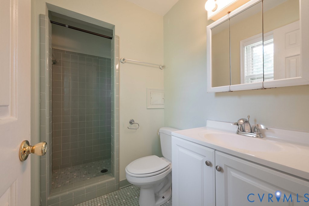 1011 Adkins Rd Property Photo 33