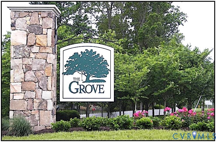 1325 Hawkins Wood Cir Property Photo 56
