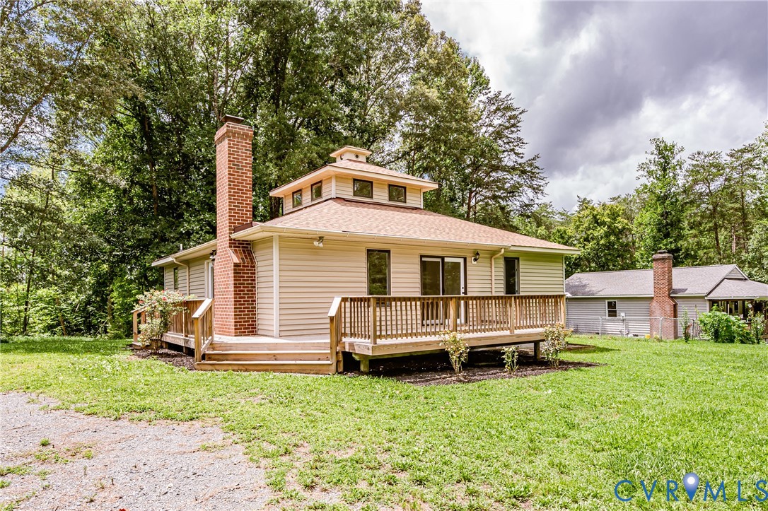 1520 Willow Brook Rd Property Photo 6