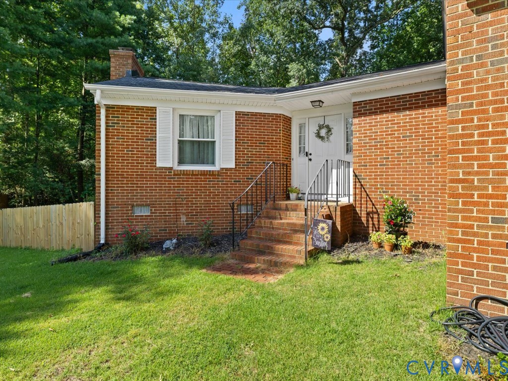 12724 S Chester Rd Property Photo 4