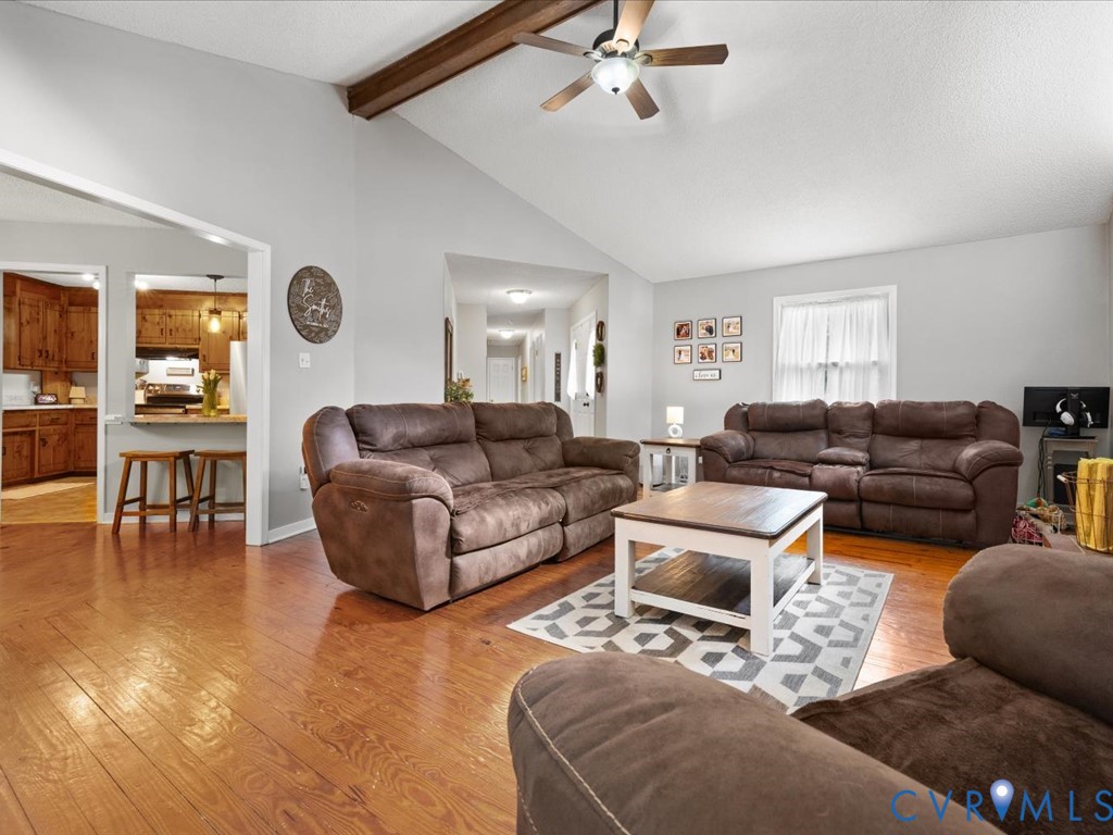 12724 S Chester Rd Property Photo 10