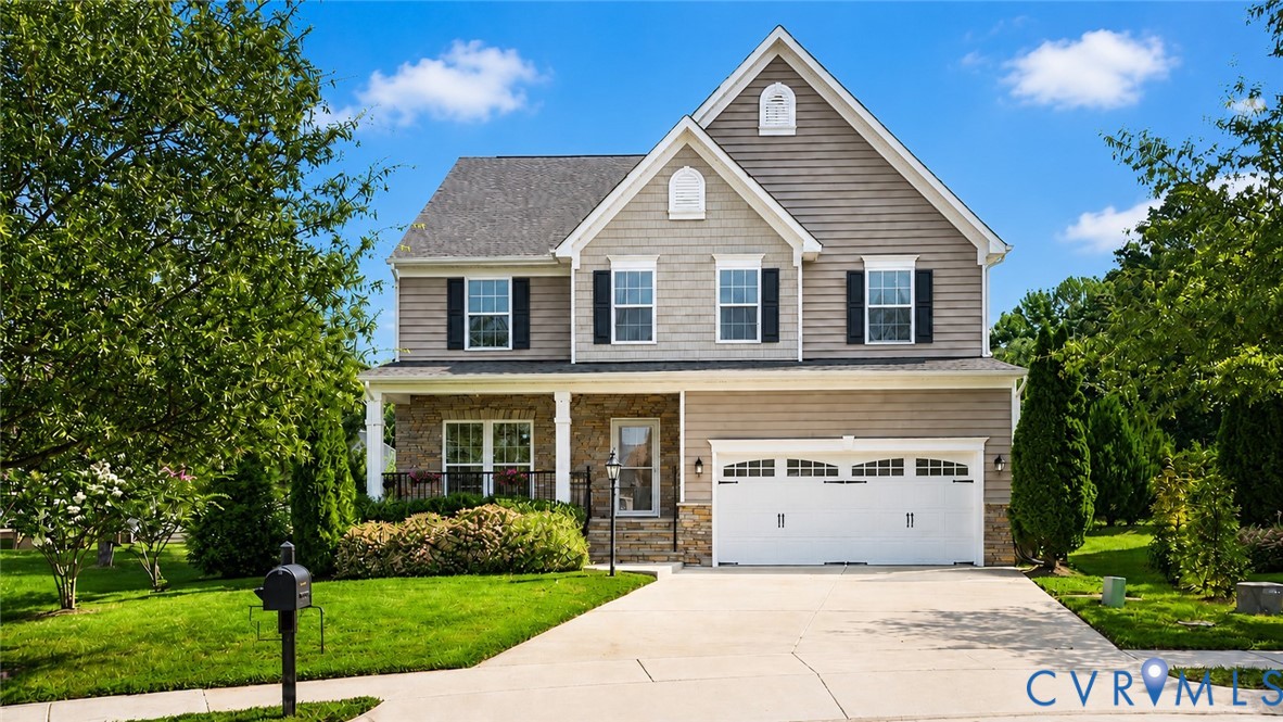 8842 Thorneshire Cir