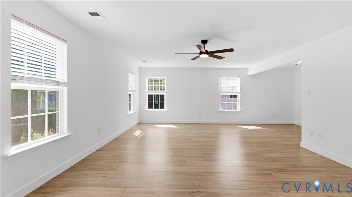 8842 Thorneshire Cir Property Photo 21