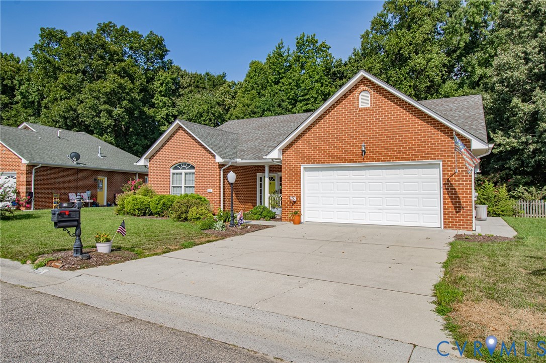 513 Cobblestone Dr Property Photo 2
