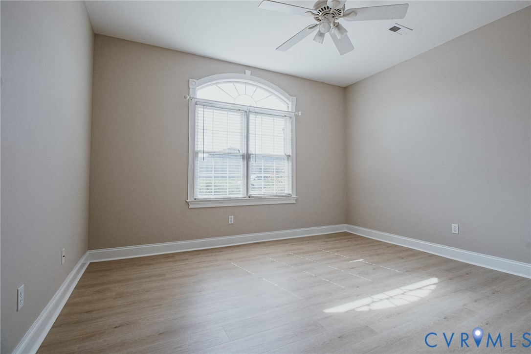 513 Cobblestone Dr Property Photo 13