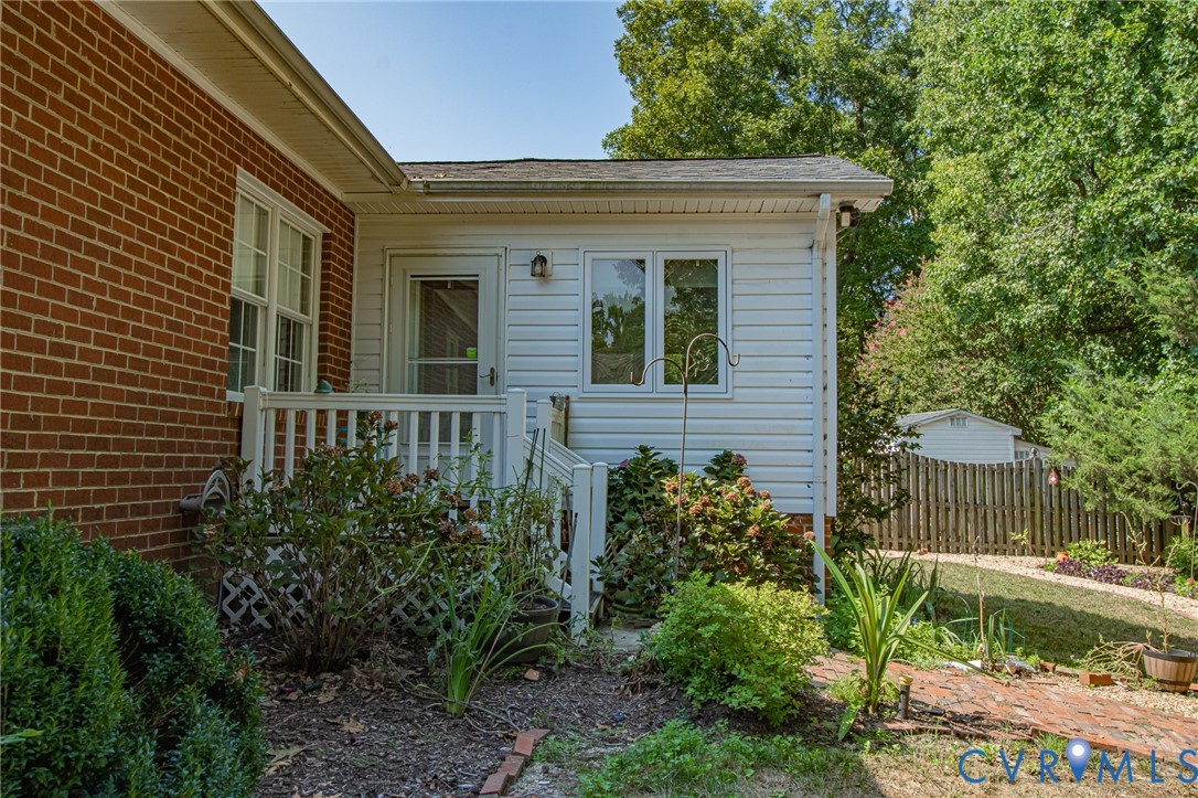 513 Cobblestone Dr Property Photo 41