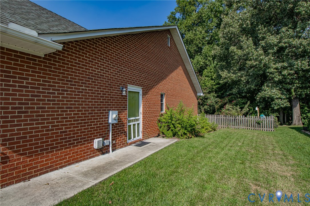 513 Cobblestone Dr Property Photo 49