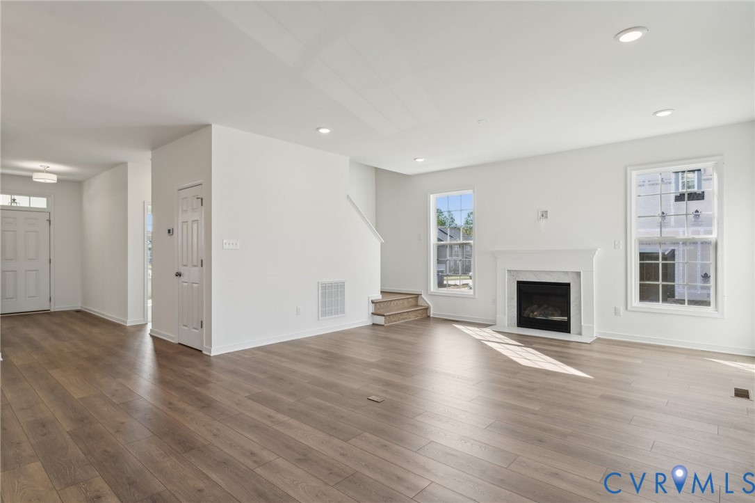 16718 Chesler Dr Property Photo 3