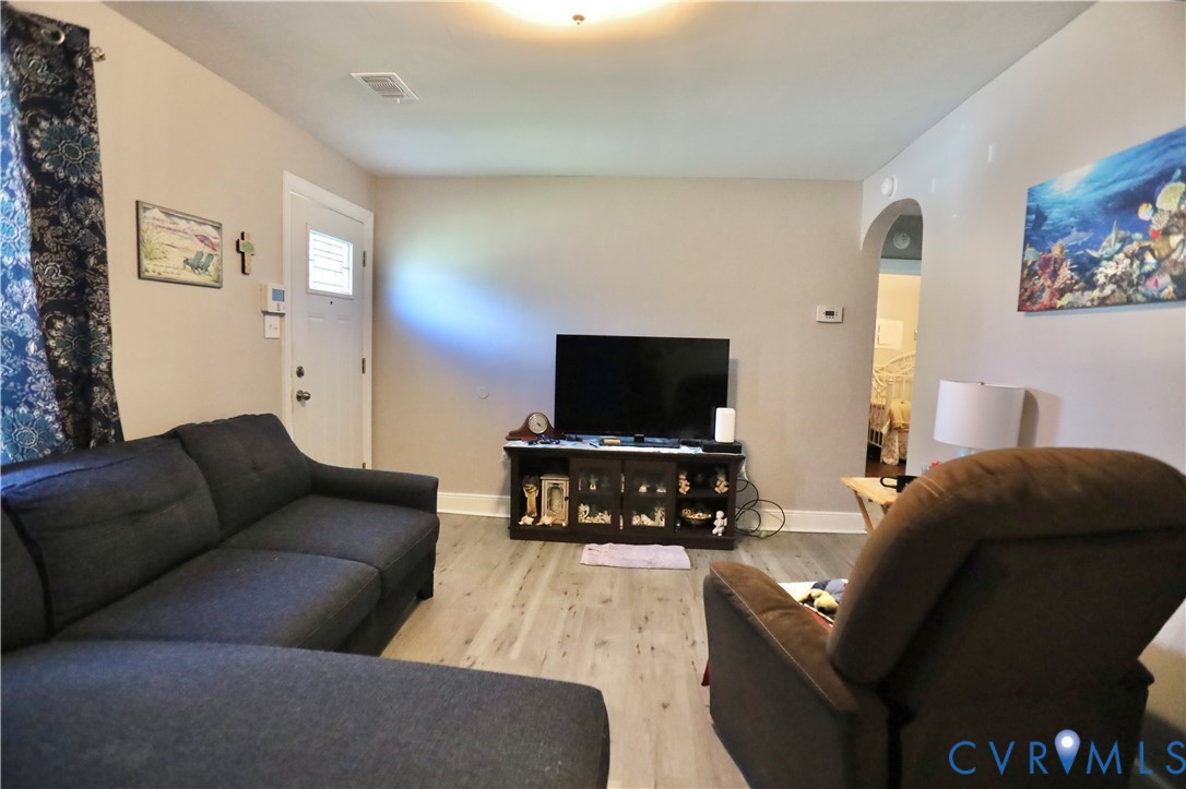 1112 Jett Ave Property Photo 4