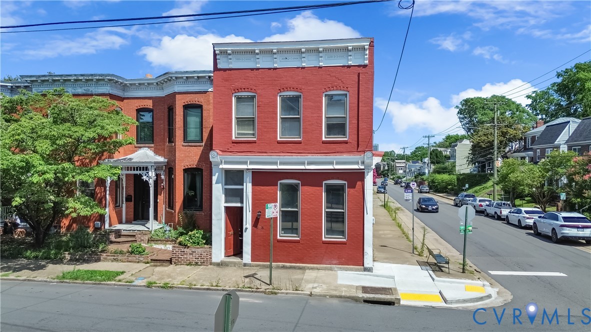 323 Randolph St