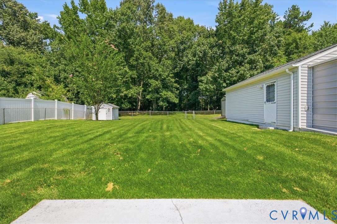 3501 Sussex Dr Property Photo 31