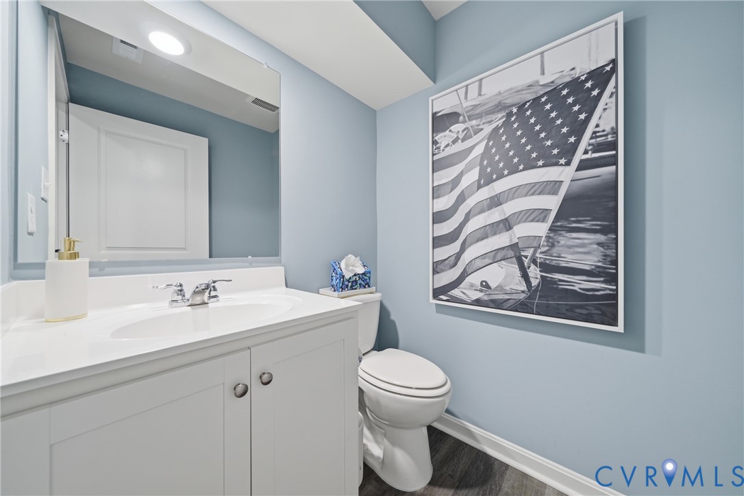 2356 Somerset Way Property Photo 15