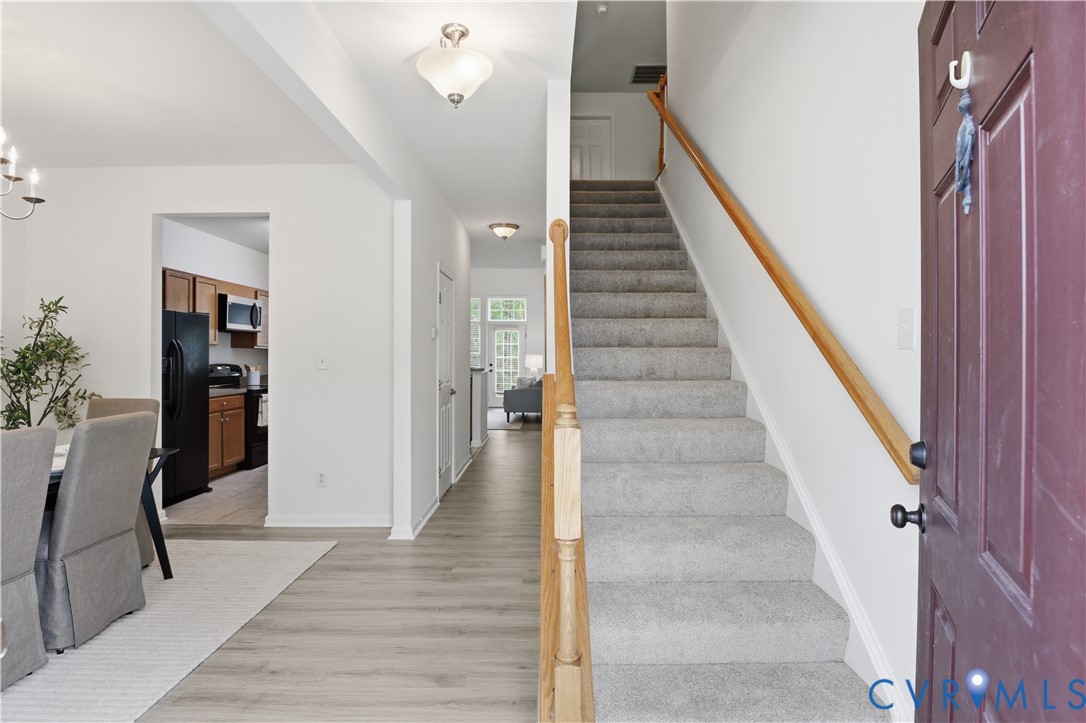 10513 Tea Olive Cir Property Photo 4