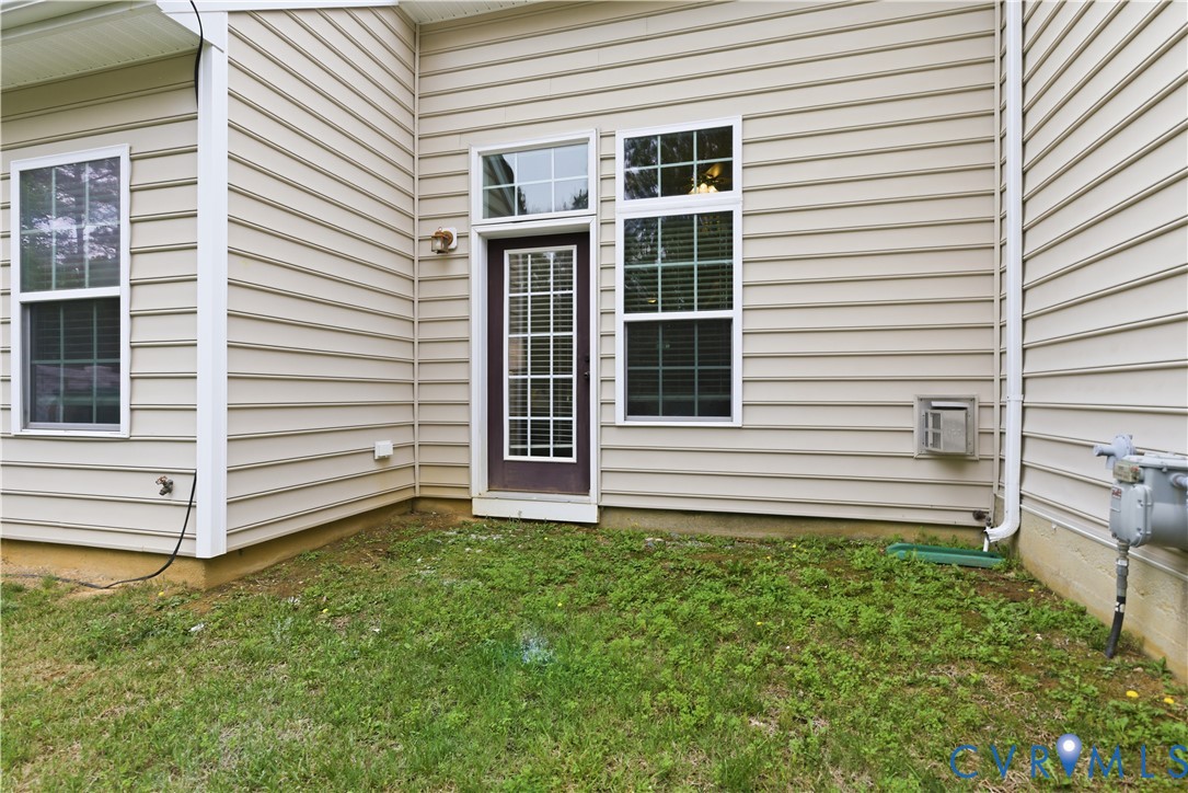 10513 Tea Olive Cir Property Photo 28