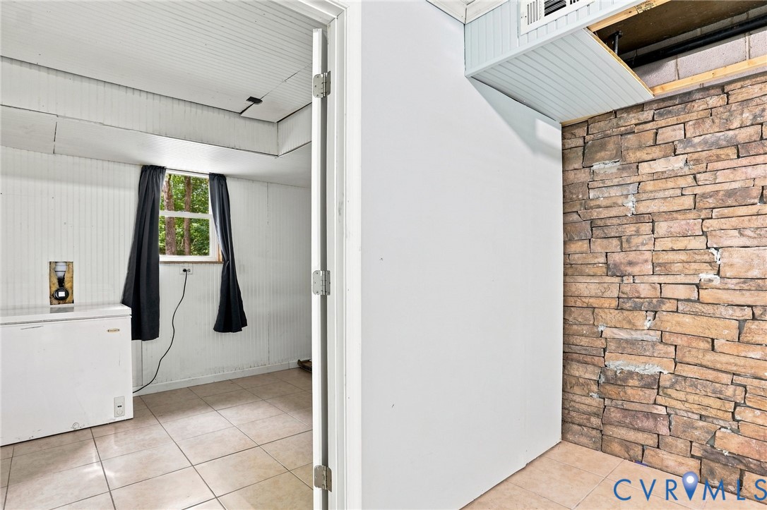 4031 Spring Run Rd Property Photo 30