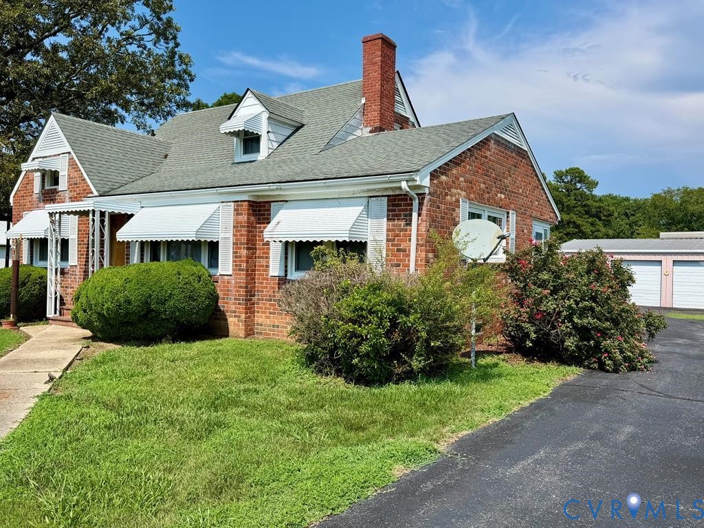 2392 Hampton Hall Rd Property Photo 8