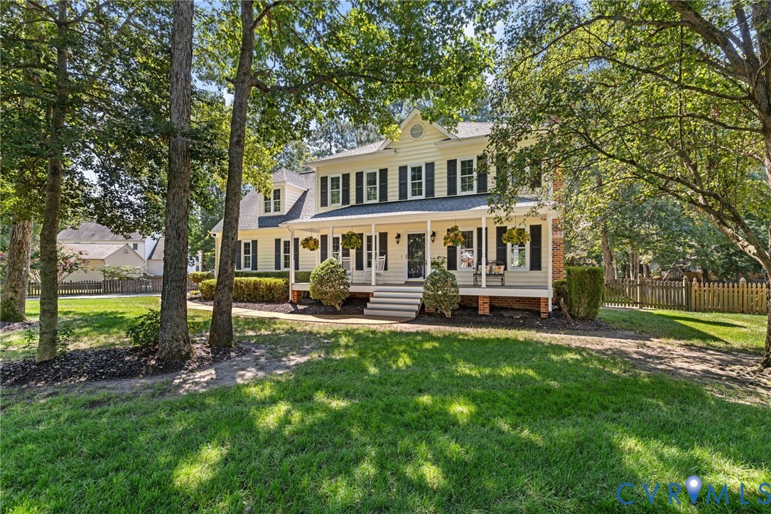 9187 Hunters Chase Dr