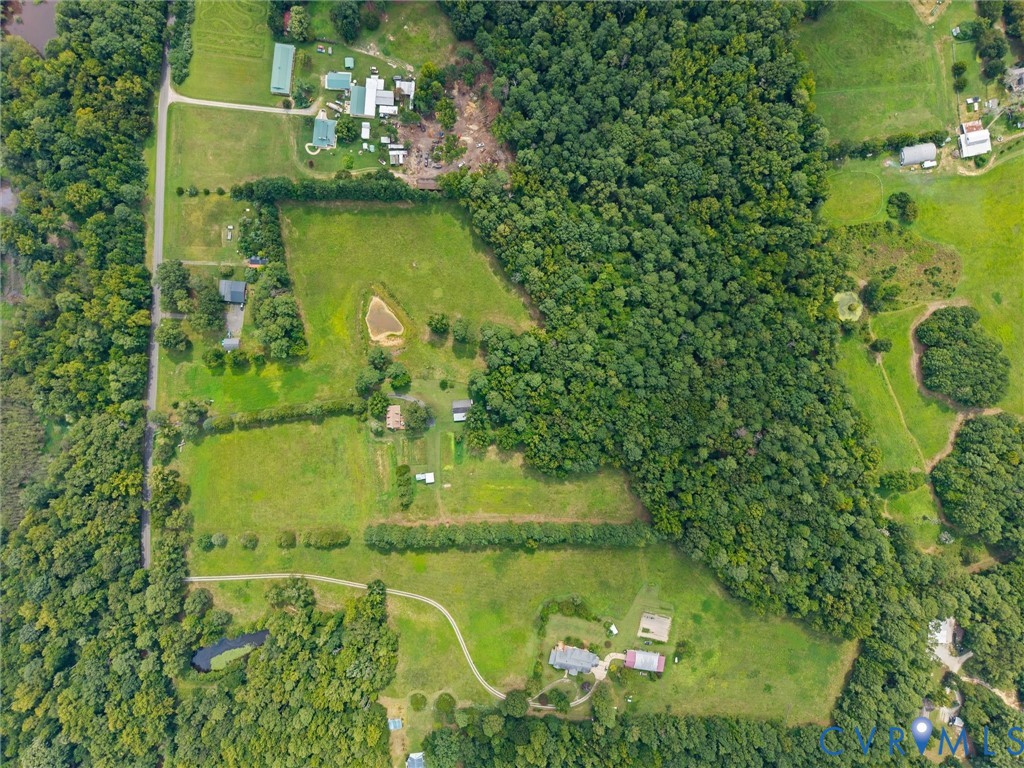 10900 Coalboro Rd Property Photo 3