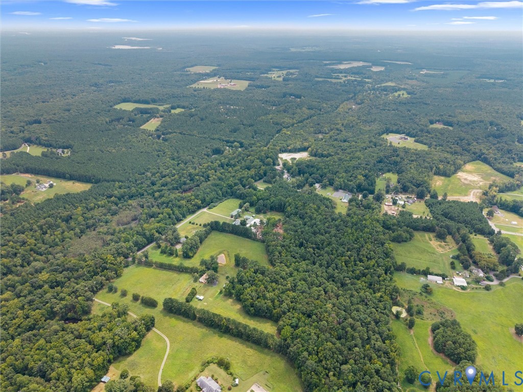 10900 Coalboro Rd Property Photo 4
