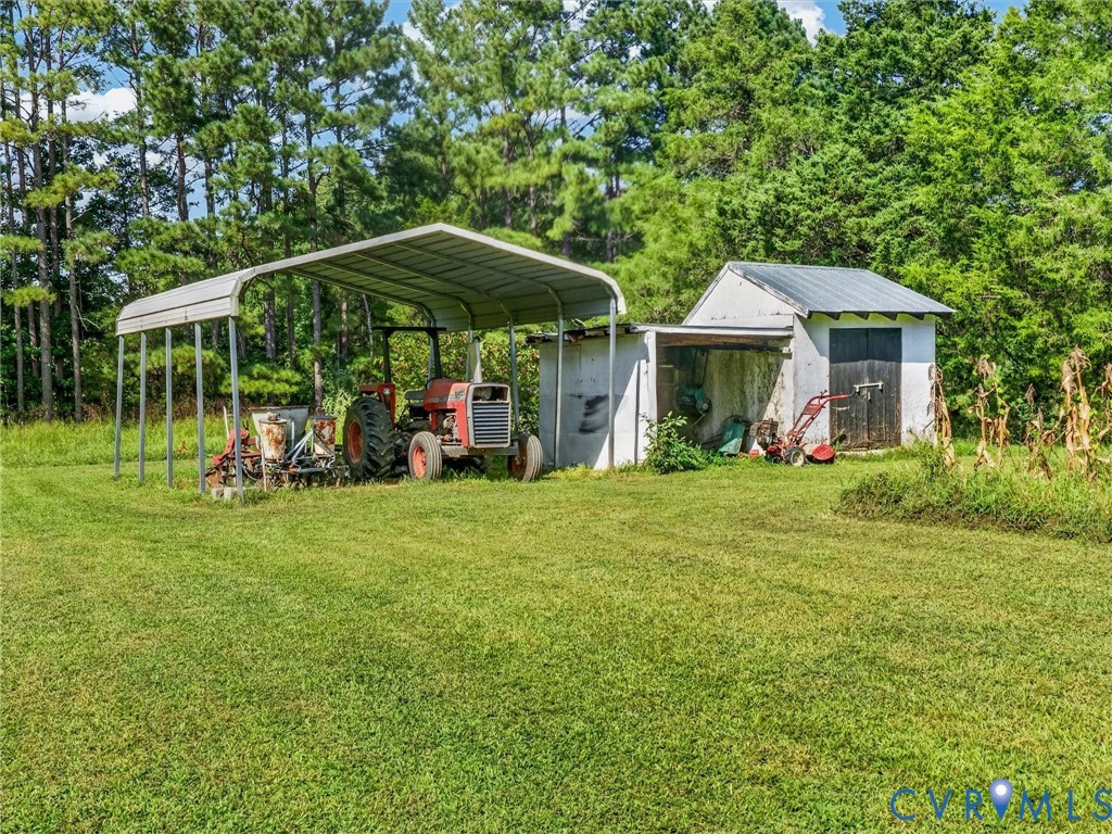 10900 Coalboro Rd Property Photo 16