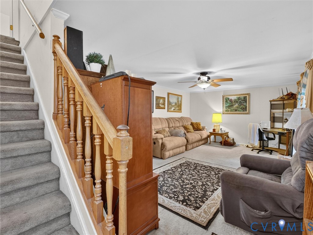 10900 Coalboro Rd Property Photo 17