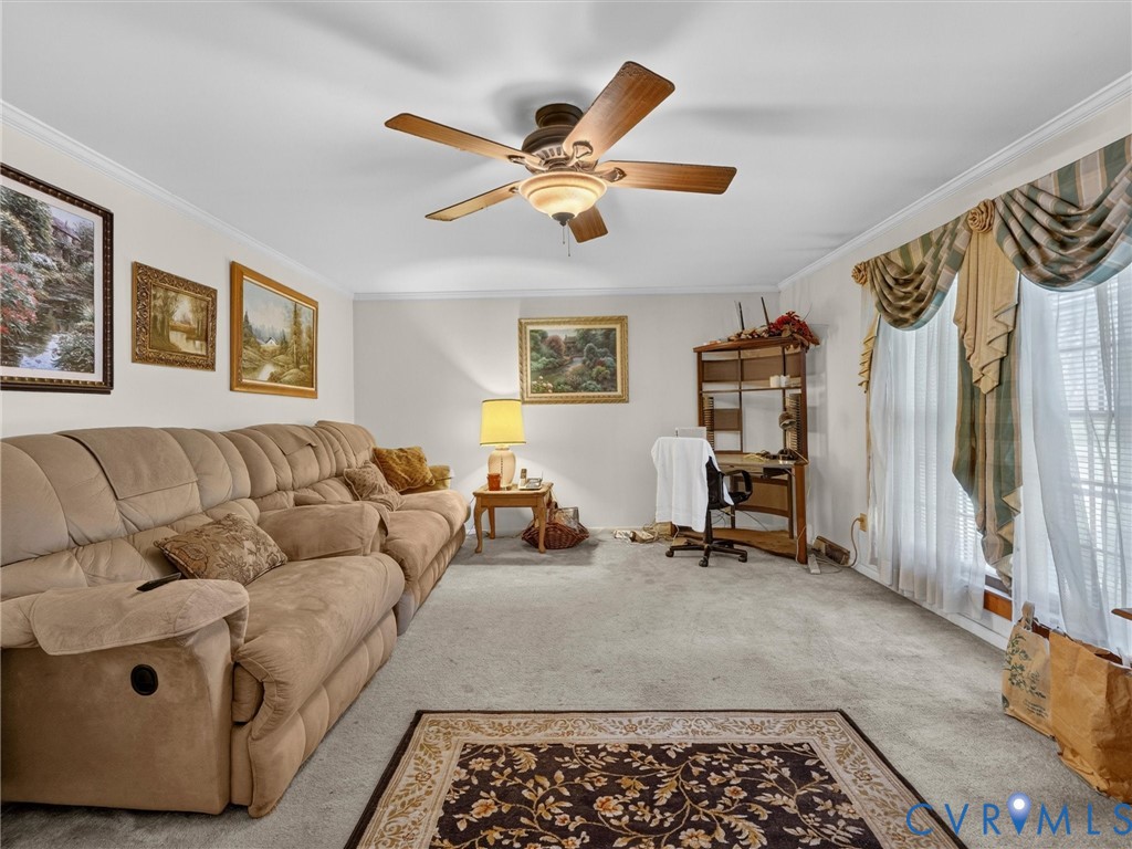 10900 Coalboro Rd Property Photo 19
