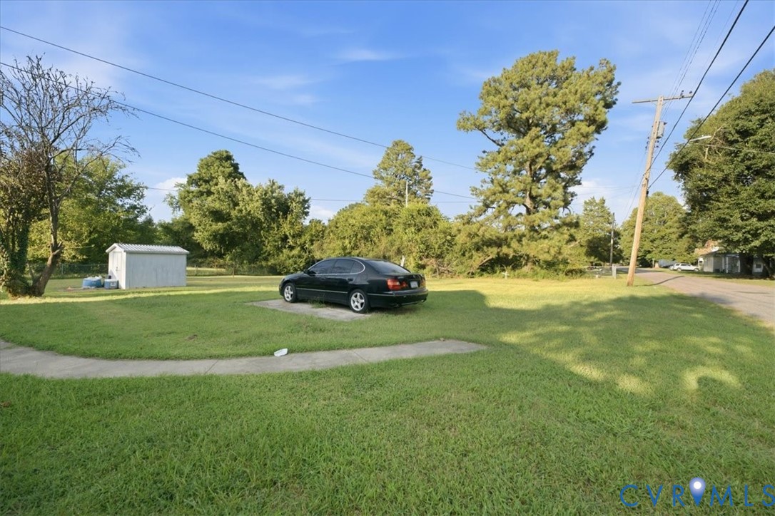 43 Summit St Property Photo 2