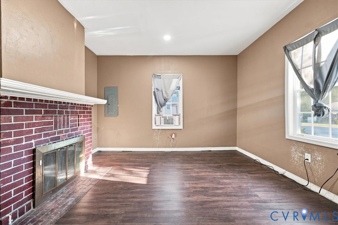 43 Summit St Property Photo 5