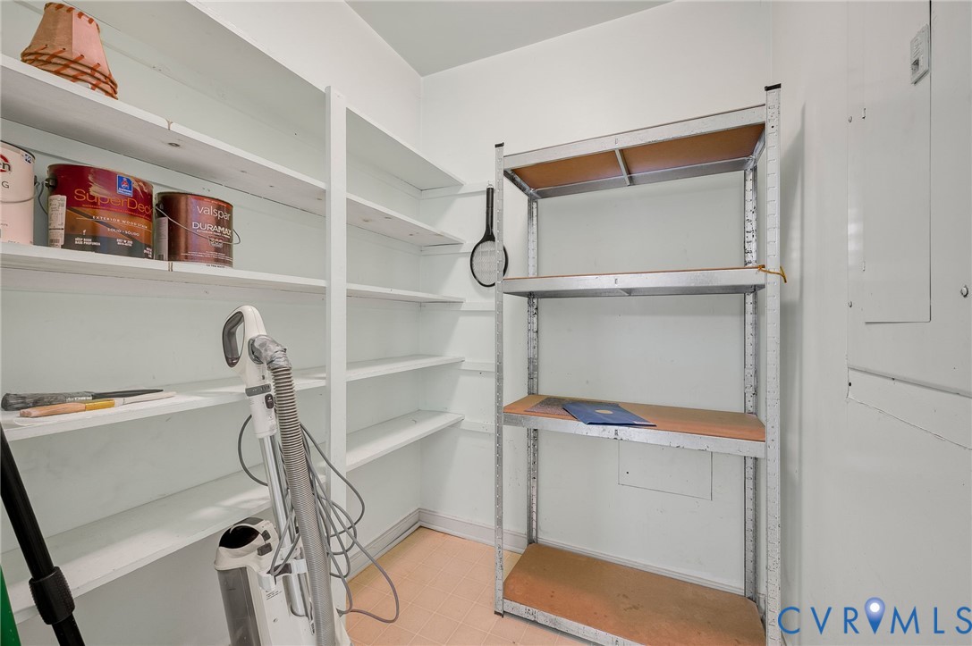 8181 Dash Ln Property Photo 12