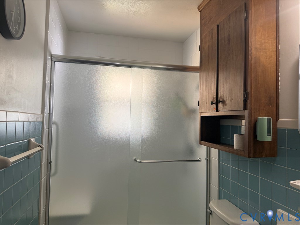 2713 Pickett St Property Photo 7