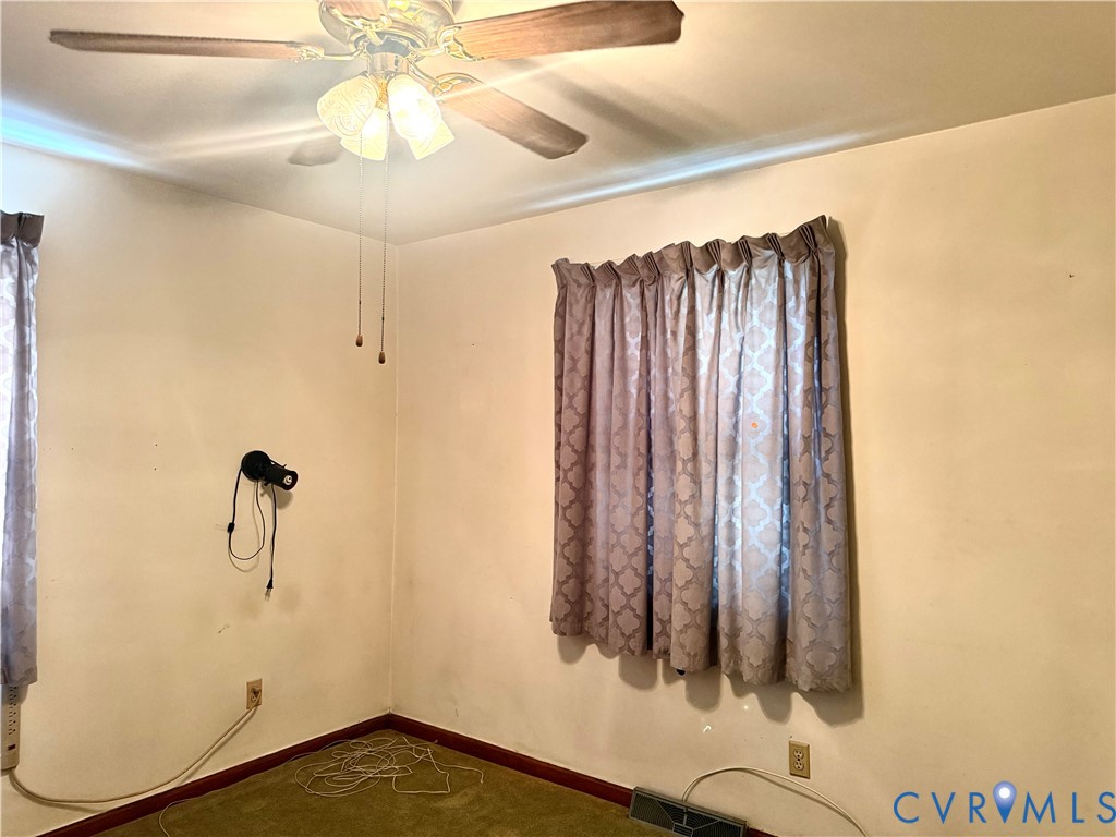 2713 Pickett St Property Photo 8