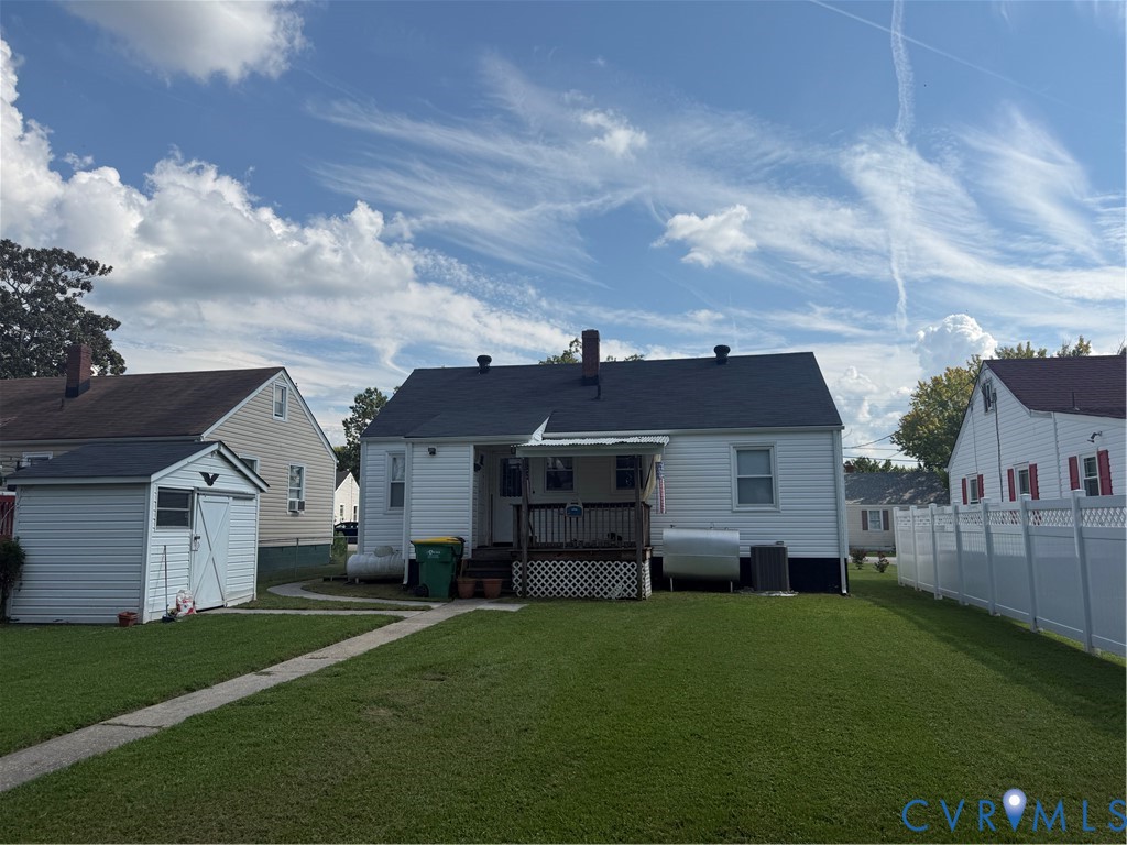 2713 Pickett St Property Photo 14