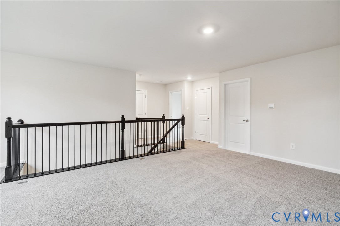 7687 Lloyd Ter Property Photo 21