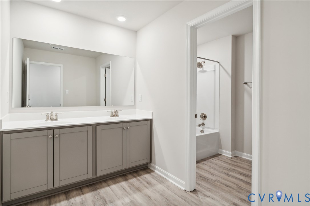 7687 Lloyd Ter Property Photo 25