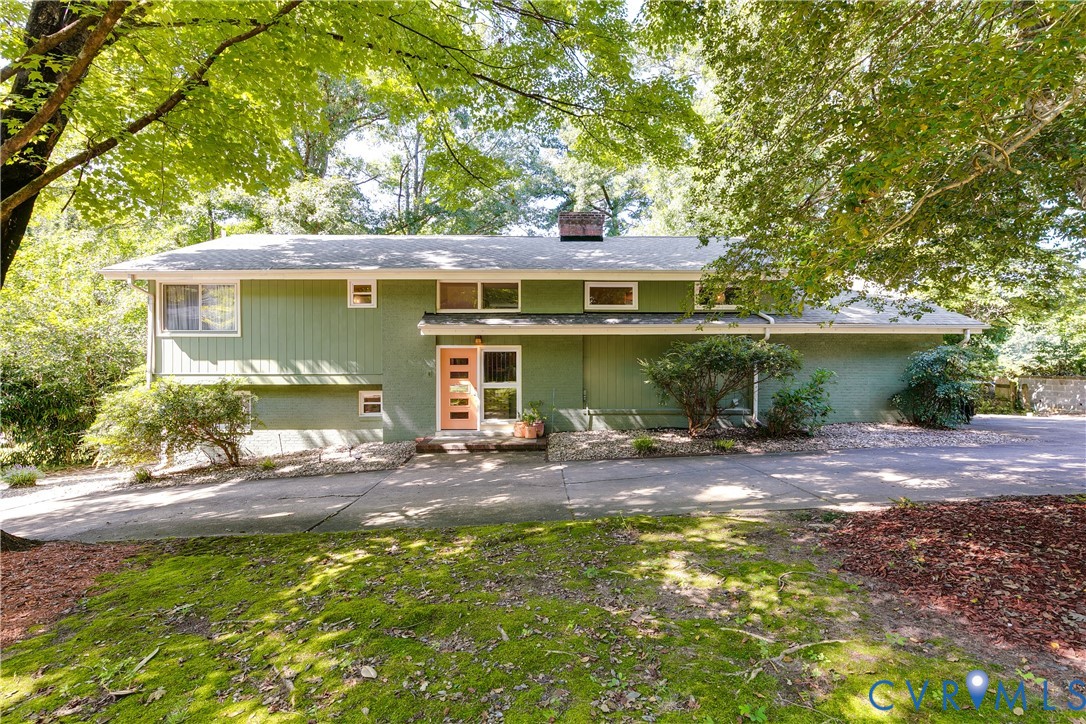 608 Scarlet Oak Rd