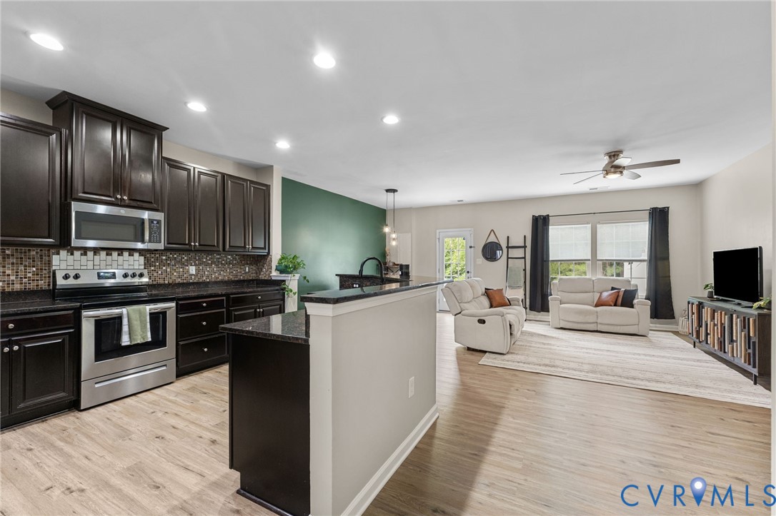 5112 Weatherby Dr Property Photo 6